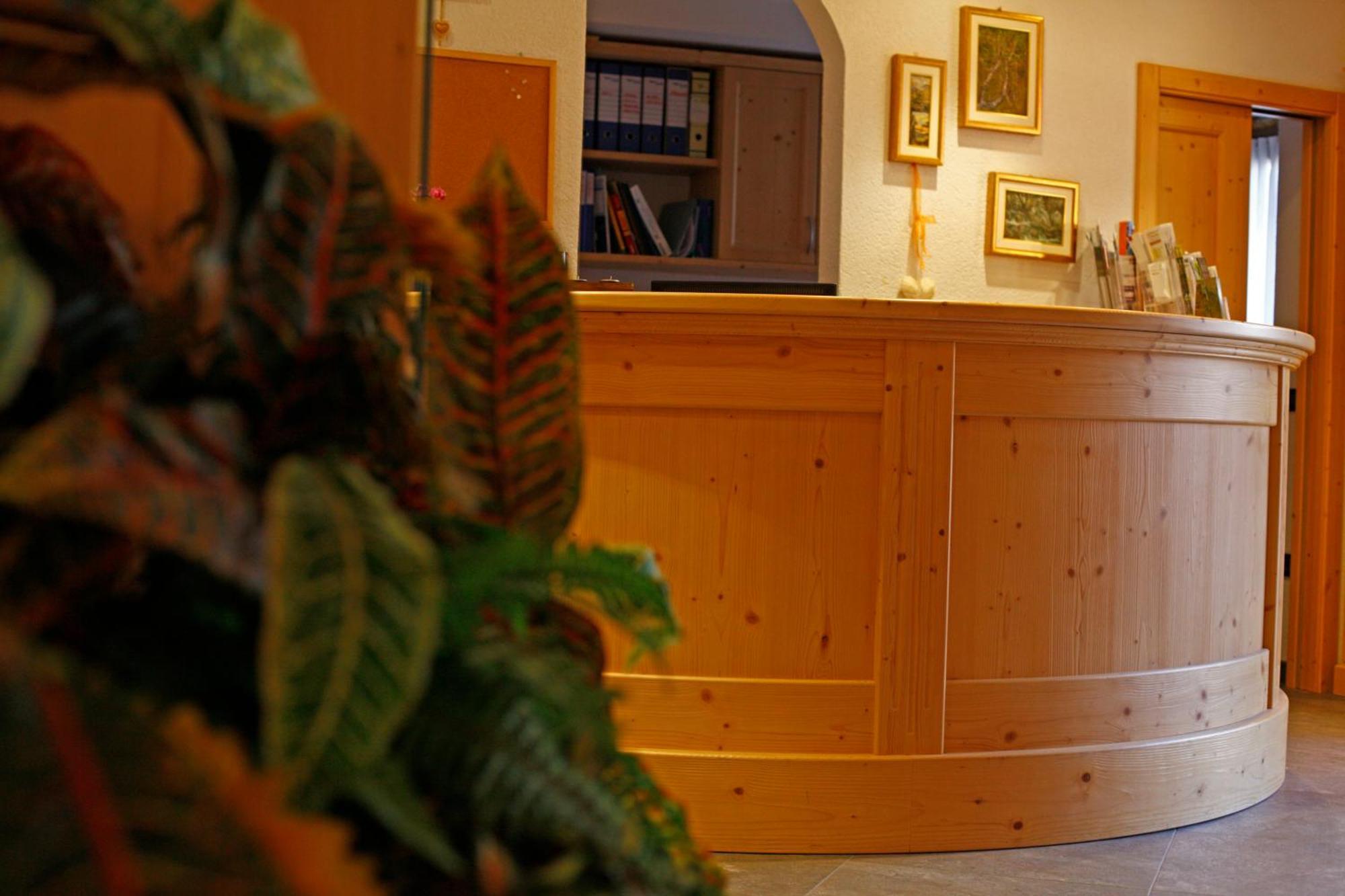 Hotel Il Maniero Ossana Esterno foto